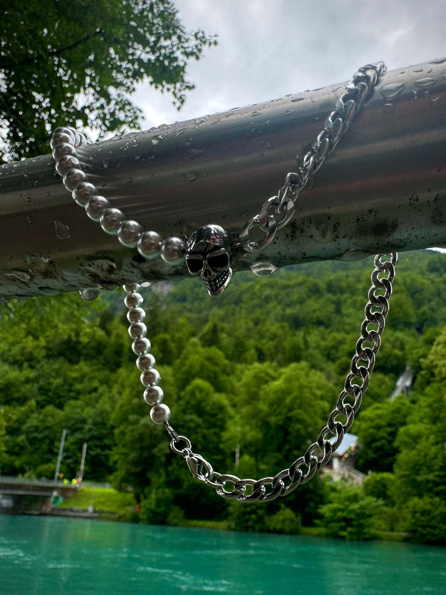 Chained Skull