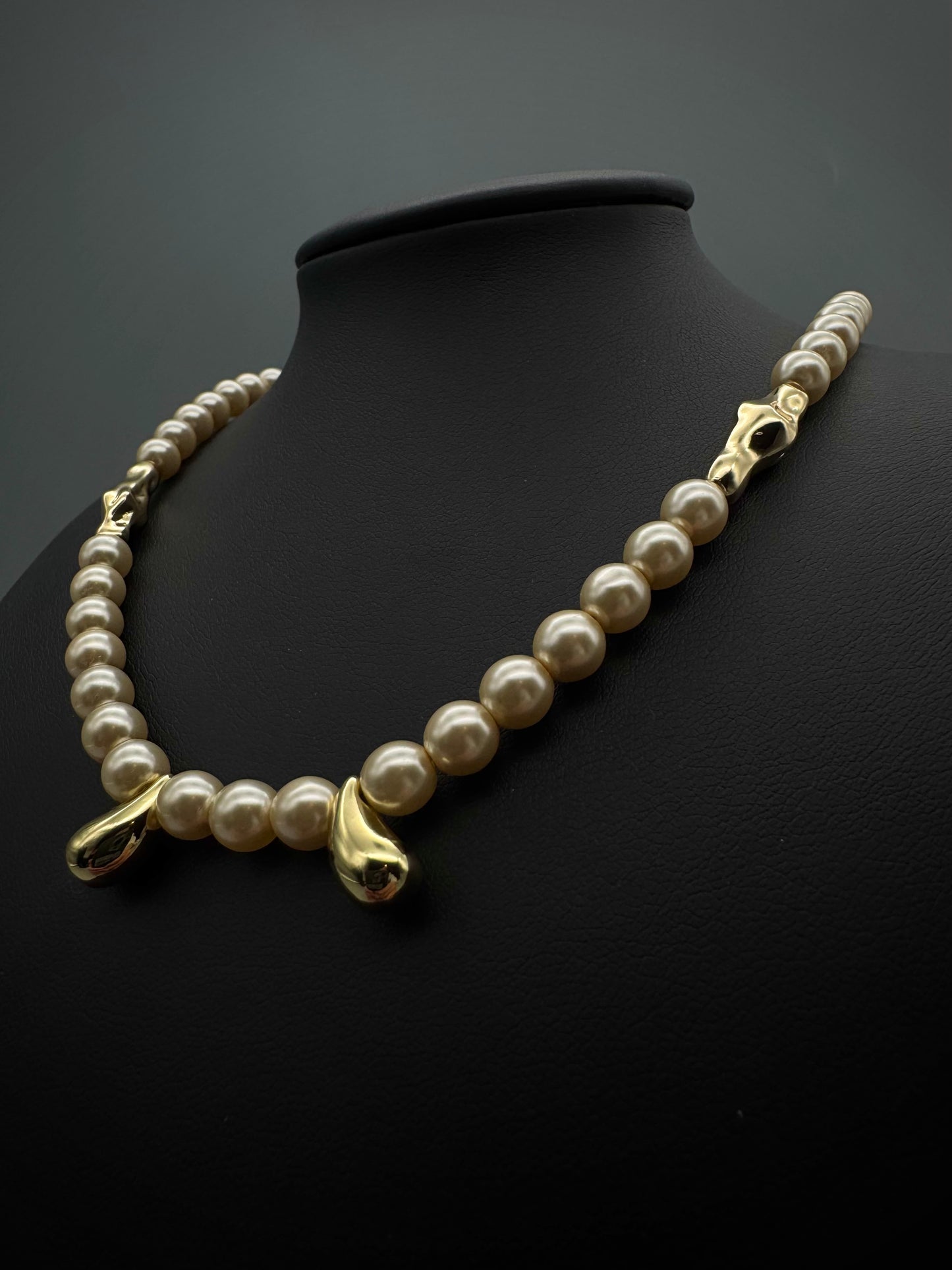Drops of Gold Necklace