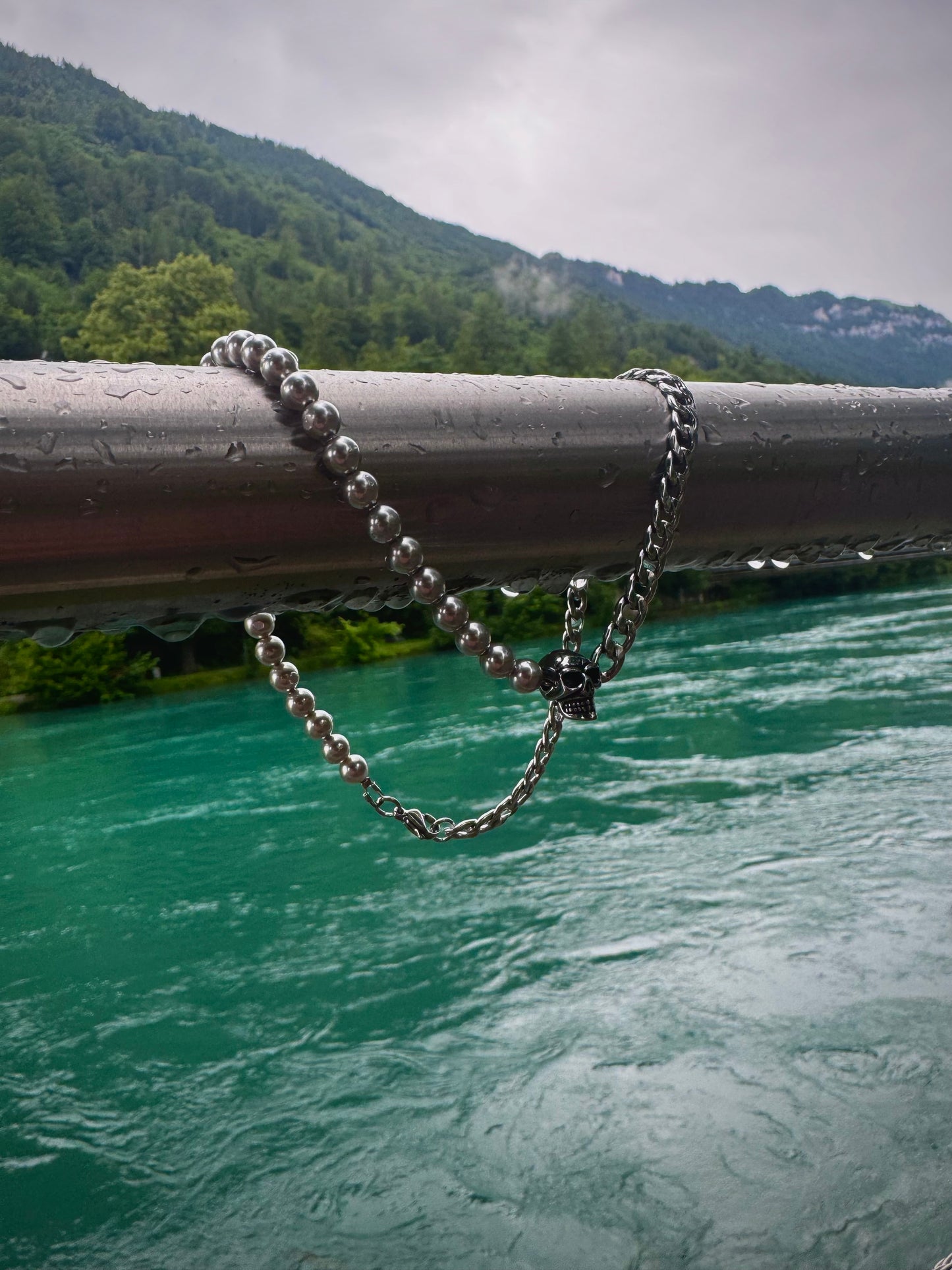 Chained Skull