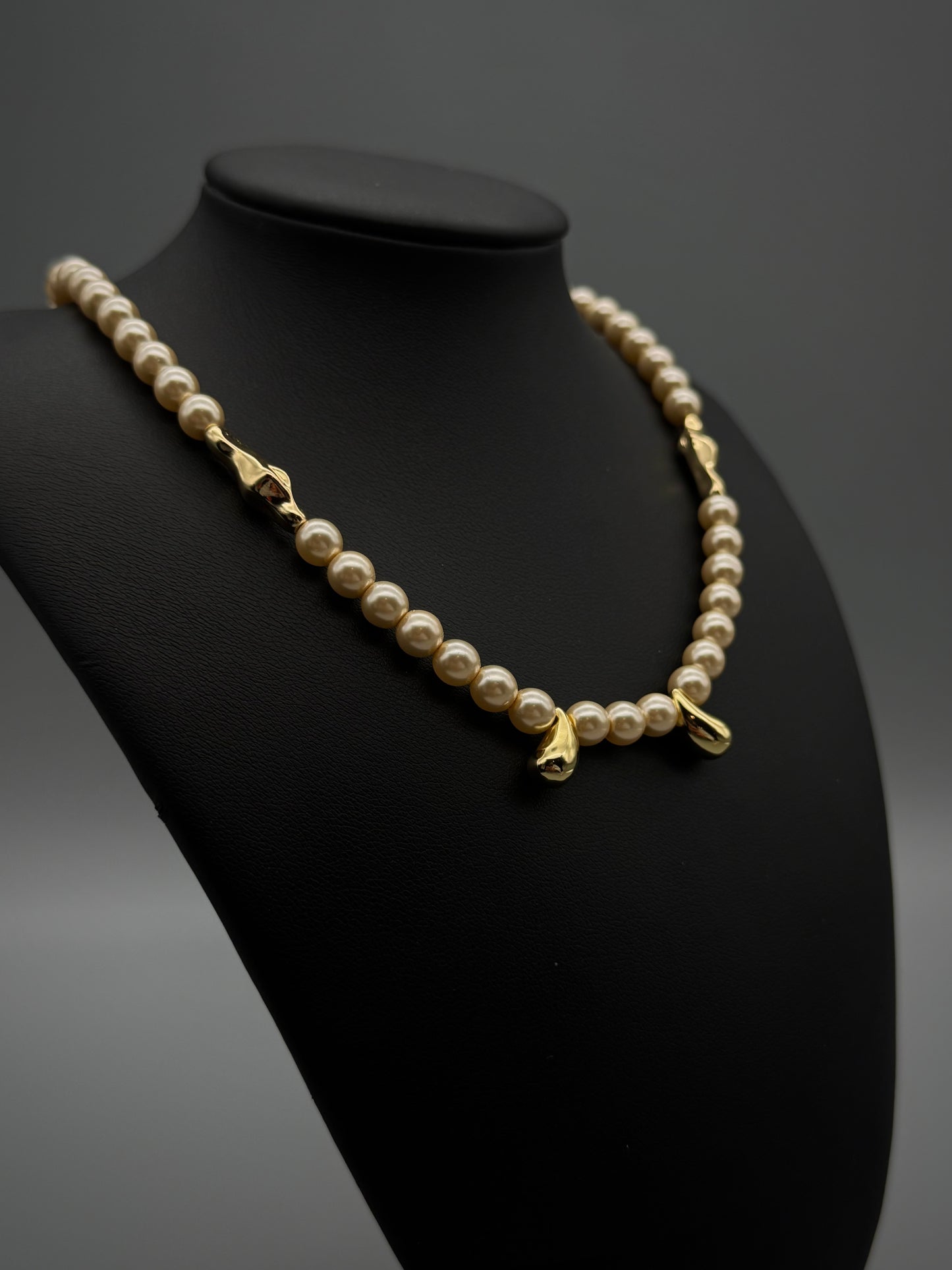 Drops of Gold Necklace