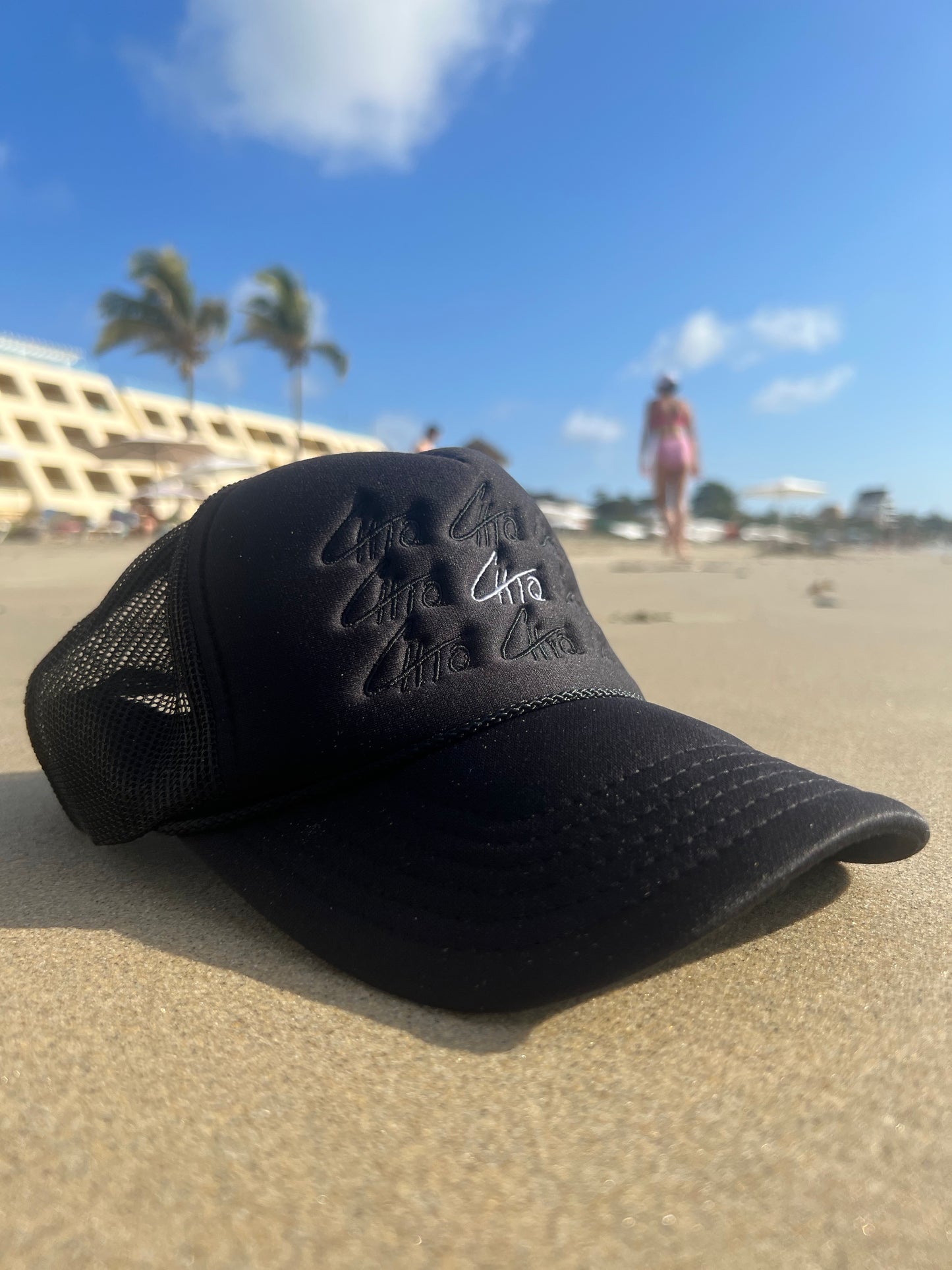 Black Chiq Hat