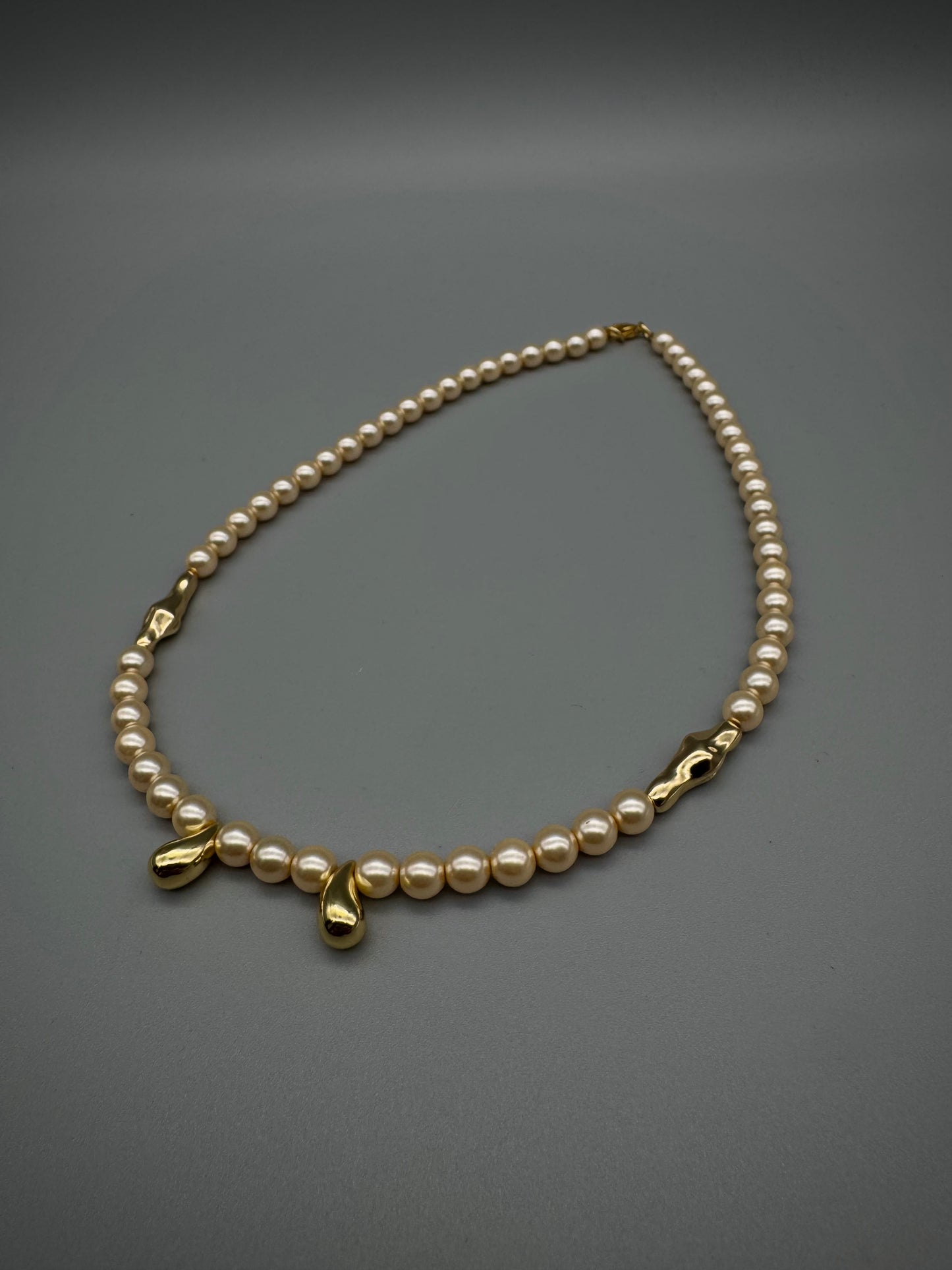 Drops of Gold Necklace