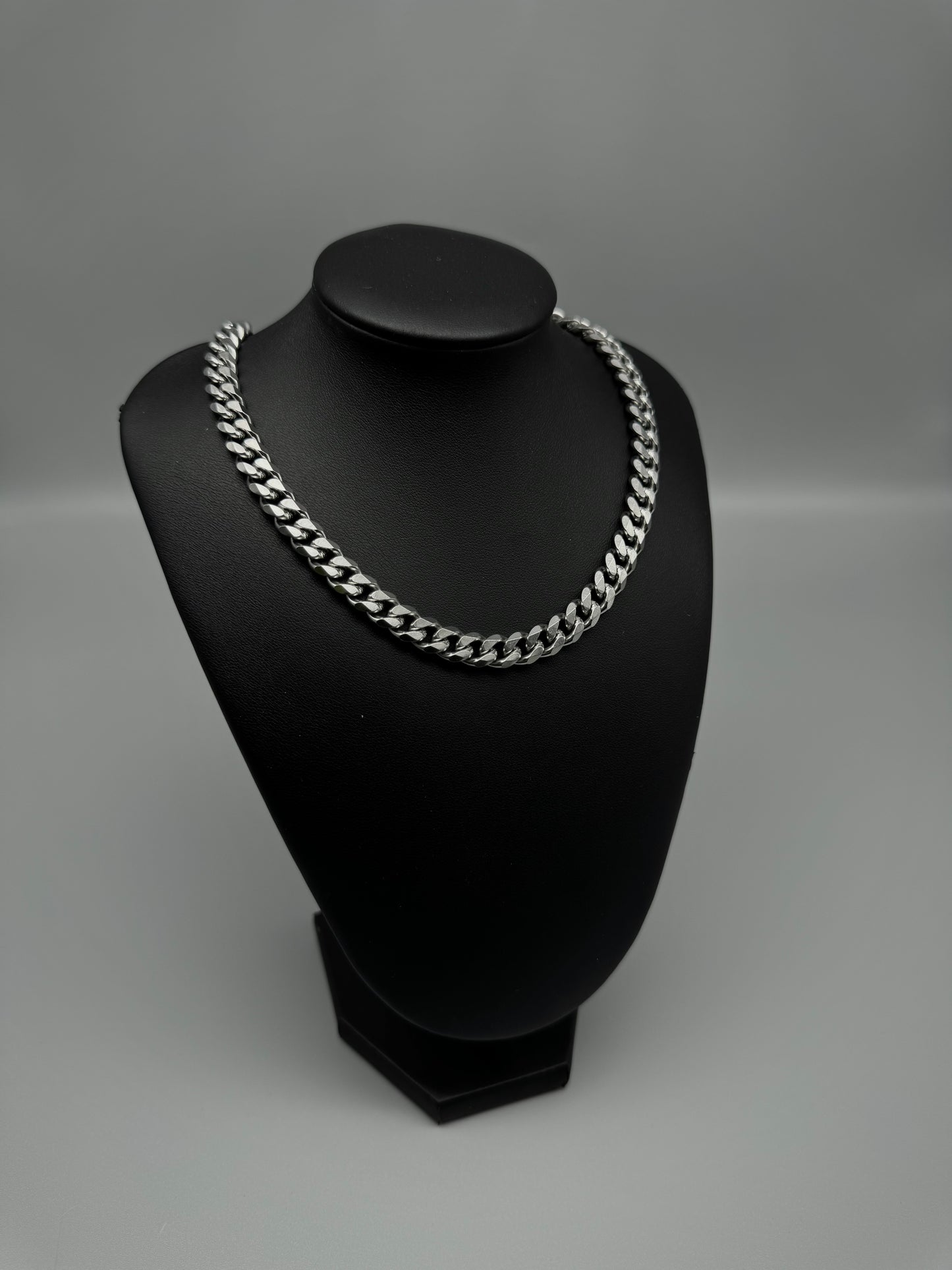 Cuban Chain Edge